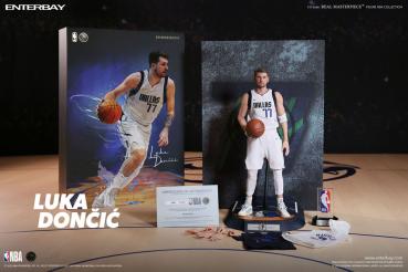 NBA Collection Real Masterpiece Actionfigur 1/6 Luka Doncic 30 cm