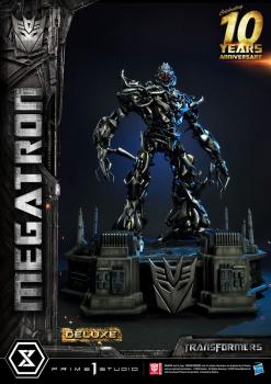 Transformers Museum Masterline Statue Megatron Deluxe Bonus Version 84 cm