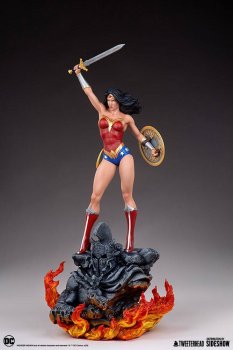 DC Comics Maquette 1/4 Wonder Woman 94 cm